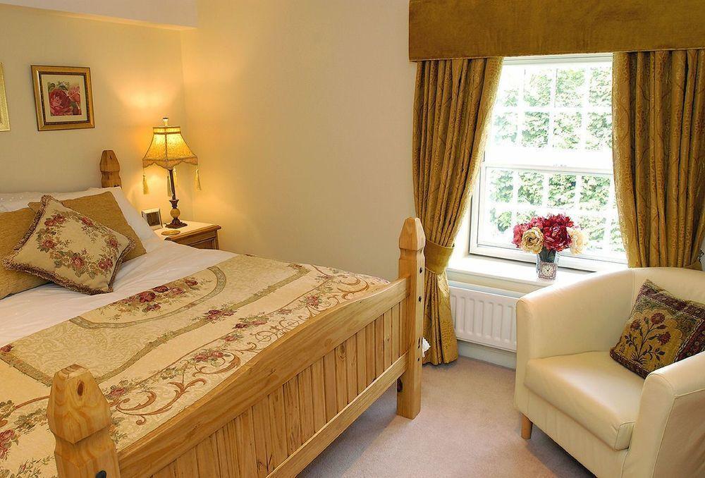 Thorpe Cottage Country Guest House Ashbourne  Exterior photo